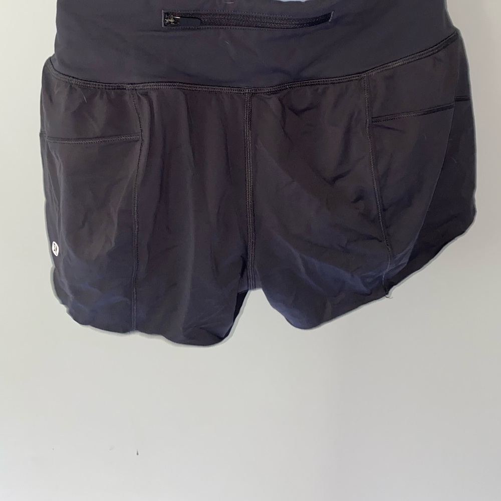 LULULEMON shorts - Picture 2 of 3